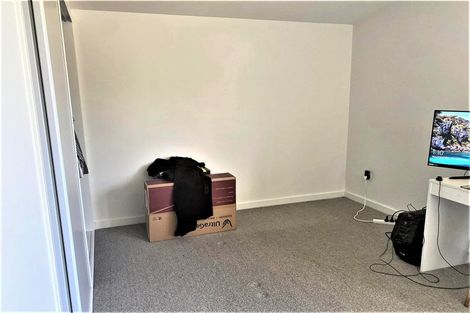 Photo of property in 2/38 Makara Road, Karori, Wellington, 6012