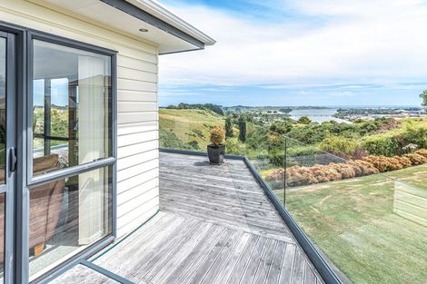 Photo of property in 26 Tower Crescent, Durie Hill, Whanganui, 4500