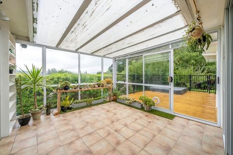 Photo of property in 489 Stokes Valley Road, Stokes Valley, Lower Hutt, 5019