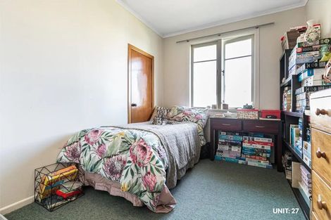 Photo of property in 27 Coniston Avenue, Te Atatu South, Auckland, 0610