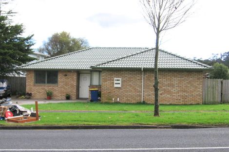 Photo of property in 765 Swanson Road, Swanson, Auckland, 0612