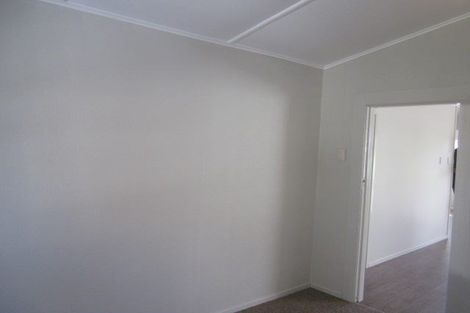 Photo of property in 238 Bridge Street, Eltham, 4322