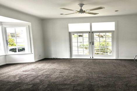 Photo of property in 202 Clyde Street, Island Bay, Wellington, 6023