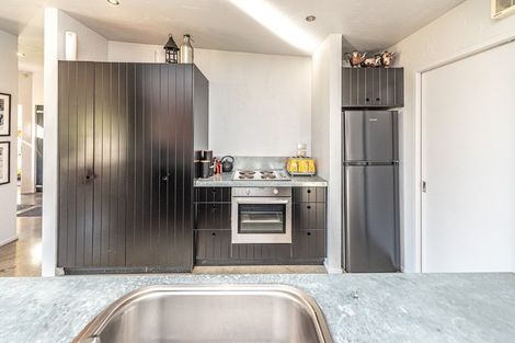 Photo of property in 21 Golf Vue Place, Castlecliff, Whanganui, 4501