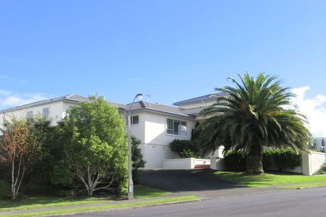Photo of property in 1 Savoy Road, Orewa, 0931