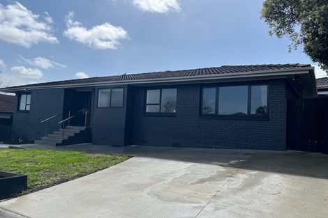 Photo of property in 1/131 Botany Road, Botany Downs, Auckland, 2010