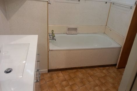 Photo of property in 51 Popes Road, Takanini, 2105