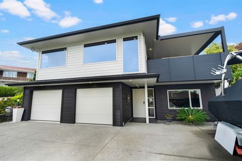 Photo of property in 22 Tercel Place, Sunnyhills, Auckland, 2010