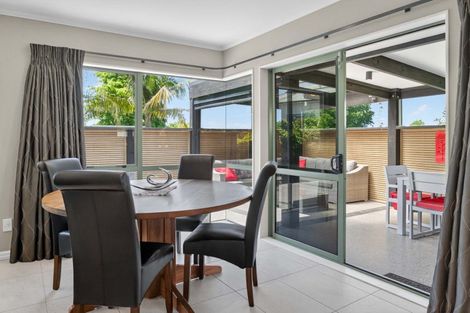 Photo of property in 11 Harlech Glen, Bethlehem, Tauranga, 3110