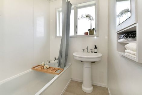 Photo of property in 313 Mahurangi East Road, Snells Beach, 0920