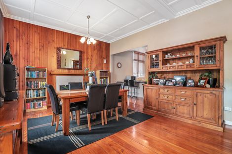 Photo of property in 46 Thames Road, Paeroa, 3600