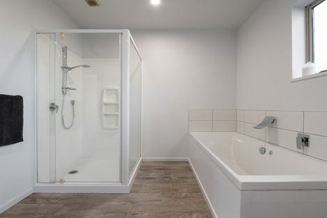 Photo of property in 9 Falconridge Place, Shirley, Christchurch, 8061