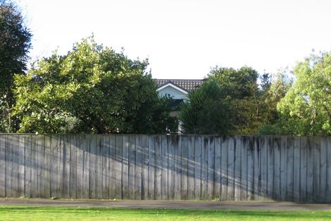 Photo of property in 74 Sandwich Road, St Andrews, Hamilton, 3200