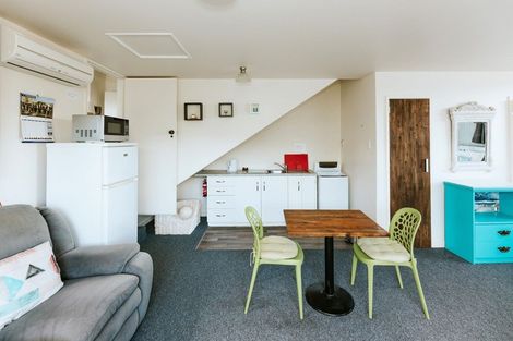 Photo of property in 21 Arrow Crescent, Holmes Hill, Oamaru, 9401