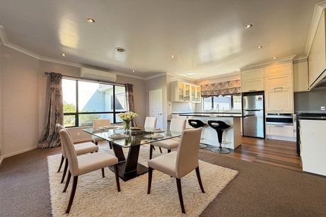 Photo of property in 27 Sandybrow, Churton Park, Wellington, 6037