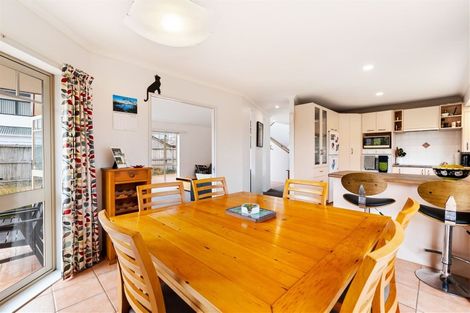 Photo of property in 40 Starlight Cove, Hobsonville, Auckland, 0618