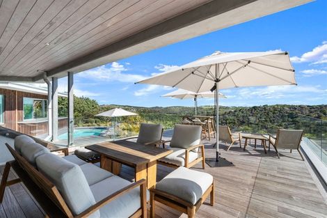 Photo of property in 52 Delamore Drive, Oneroa, Waiheke Island, 1081
