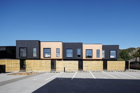 Photo of property in 9/342 Waiwhetu Road, Fairfield, Lower Hutt, 5011