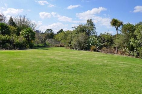 Photo of property in 490 Whitehills Road, Waitoki, Silverdale, 0994