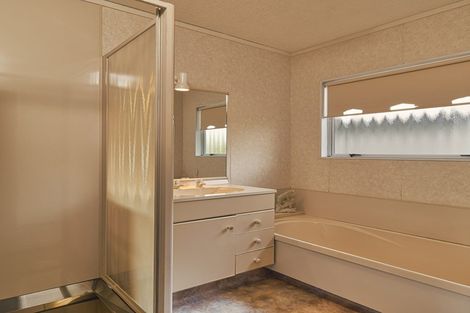 Photo of property in 117 Avondale Road, Greenmeadows, Napier, 4112