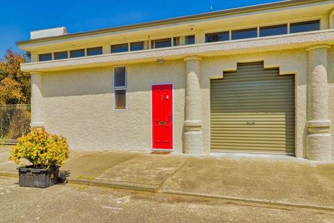 Photo of property in 2c Creagh Street, Te Awa, Napier, 4110