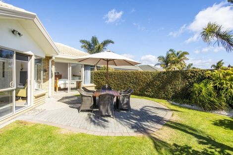 Photo of property in 18a Haven Grove, Papamoa Beach, Papamoa, 3118