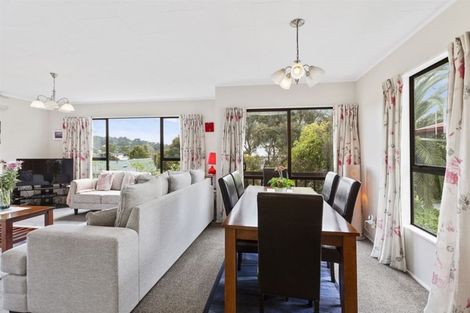 Photo of property in 12 Transom Close, Whitby, Porirua, 5024