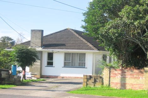 Photo of property in 9 Serjeant Street, Henderson, Auckland, 0612