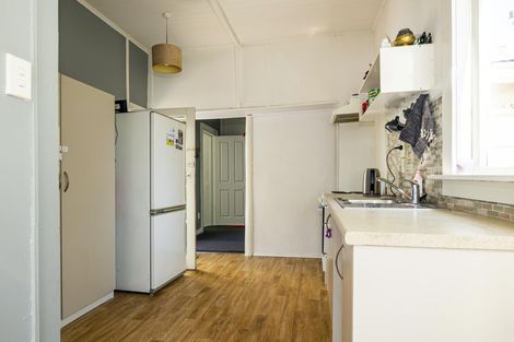 Photo of property in 209 Talbot Street, Geraldine, 7930