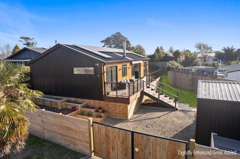 Photo of property in 5 Beach Crescent, Waikuku Beach, 7473