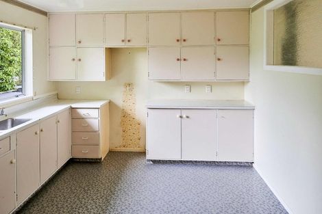 Photo of property in 13b Gainsborough Grove, Belmont, Lower Hutt, 5010