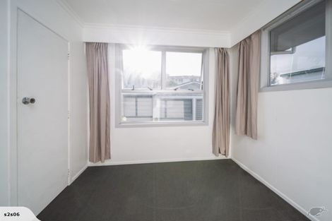 Photo of property in 10 Naumai Place, Spotswood, New Plymouth, 4310