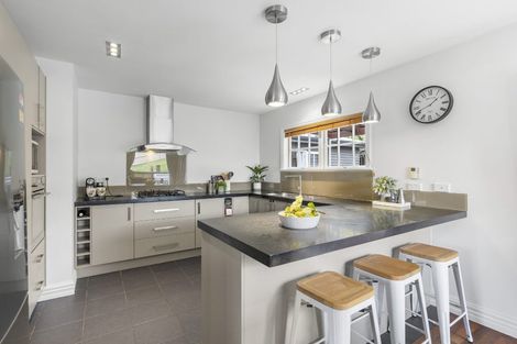 Photo of property in 59 Vandeleur Avenue, Birkdale, Auckland, 0626