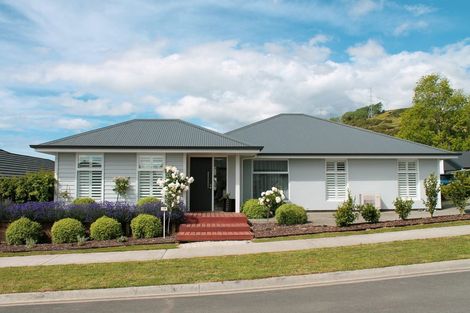 Photo of property in 19 Piwakawaka Drive, Stoke, Nelson, 7011