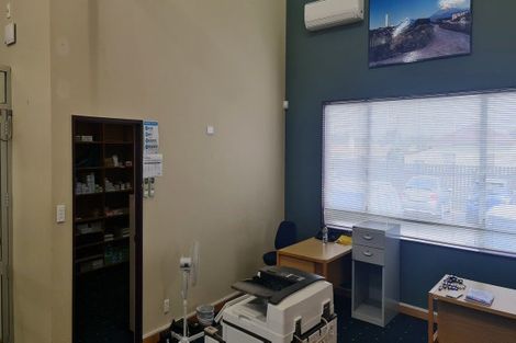 Photo of property in 14 Fox Street, Opunake, 4616