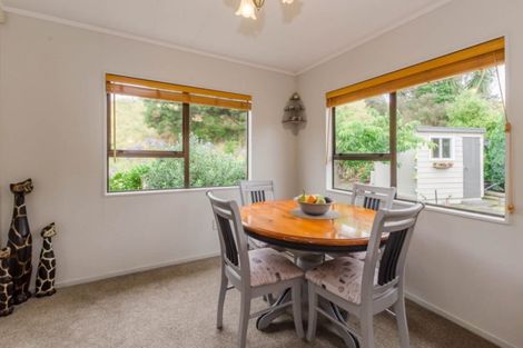 Photo of property in 21 Nugget Grove, Raumati Beach, Paraparaumu, 5032