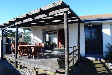 Photo of property in 19 Bidwell Place, Hillmorton, Christchurch, 8025