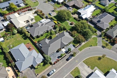 Photo of property in 12 Marguerite Place, Aidanfield, Christchurch, 8025