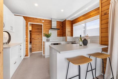 Photo of property in 34a Hatton Road, Orewa, 0931