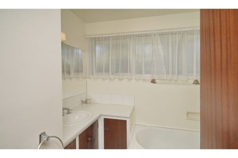 Photo of property in 2/9 Larkhill Place, Russley, Christchurch, 8042