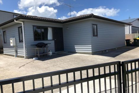 Photo of property in 115a Ennis Avenue, Pakuranga Heights, Auckland, 2010