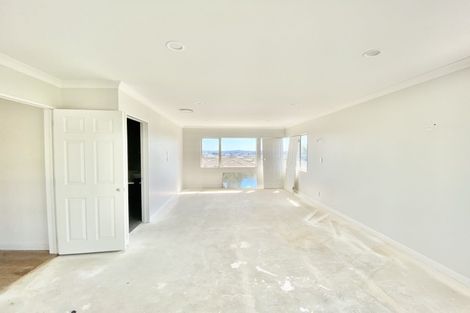 Photo of property in 53 Westerham Drive, Dannemora, Auckland, 2016