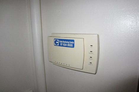 Photo of property in 74 Heath Street, St Andrews, Hamilton, 3200