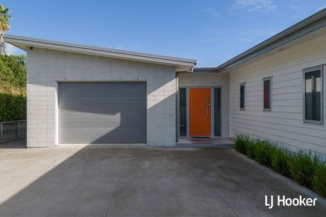 Photo of property in 12 Anatere Rise, Athenree, Katikati, 3177