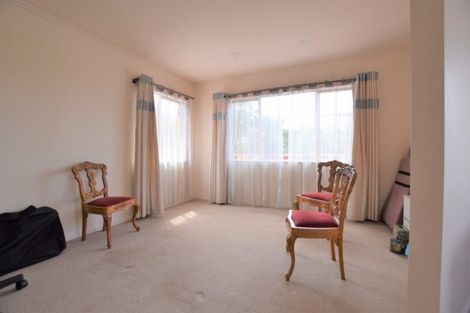 Photo of property in 1 Princess Maria Place, Massey, Auckland, 0614