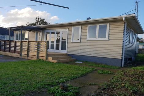 Photo of property in 70 Jolson Road, Mount Wellington, Auckland, 1062