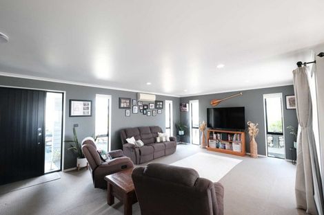 Photo of property in 51 Pompallier Estate Drive, Maunu, Whangarei, 0110