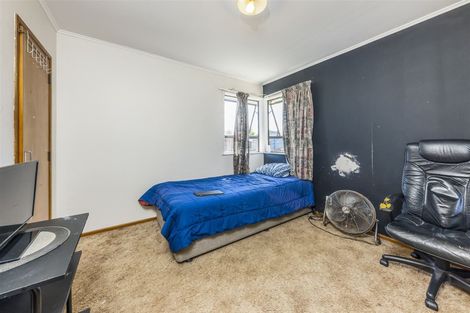 Photo of property in 90 Chichester Drive, Rosehill, Papakura, 2113