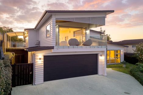 Photo of property in 9 Platinum Rise, Ranui, Auckland, 0612
