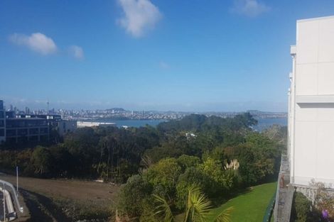 Photo of property in Mokoia Ridge, 1e/68 Mokoia Road, Birkenhead, Auckland, 0626